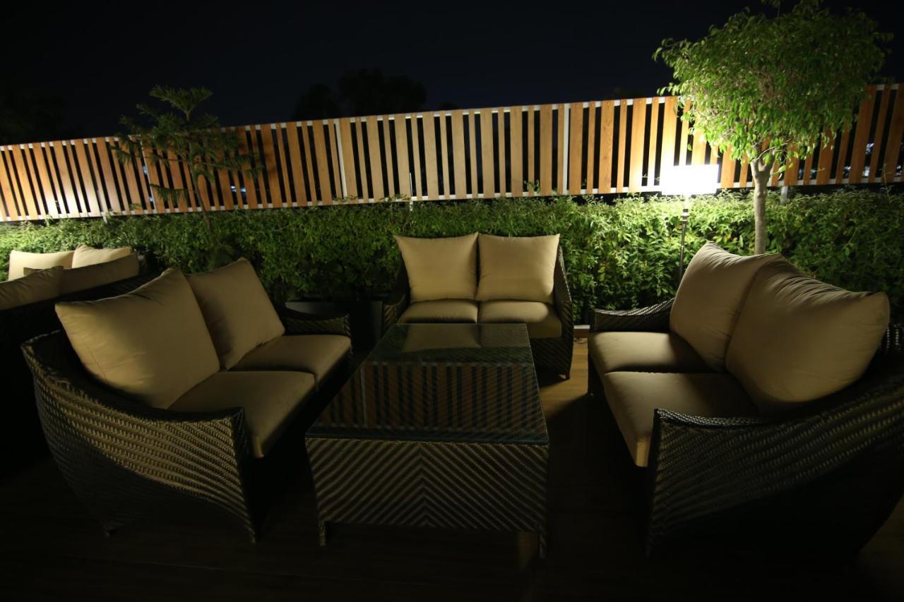 Hotel City Heart Premium Chandīgarh Exterior foto